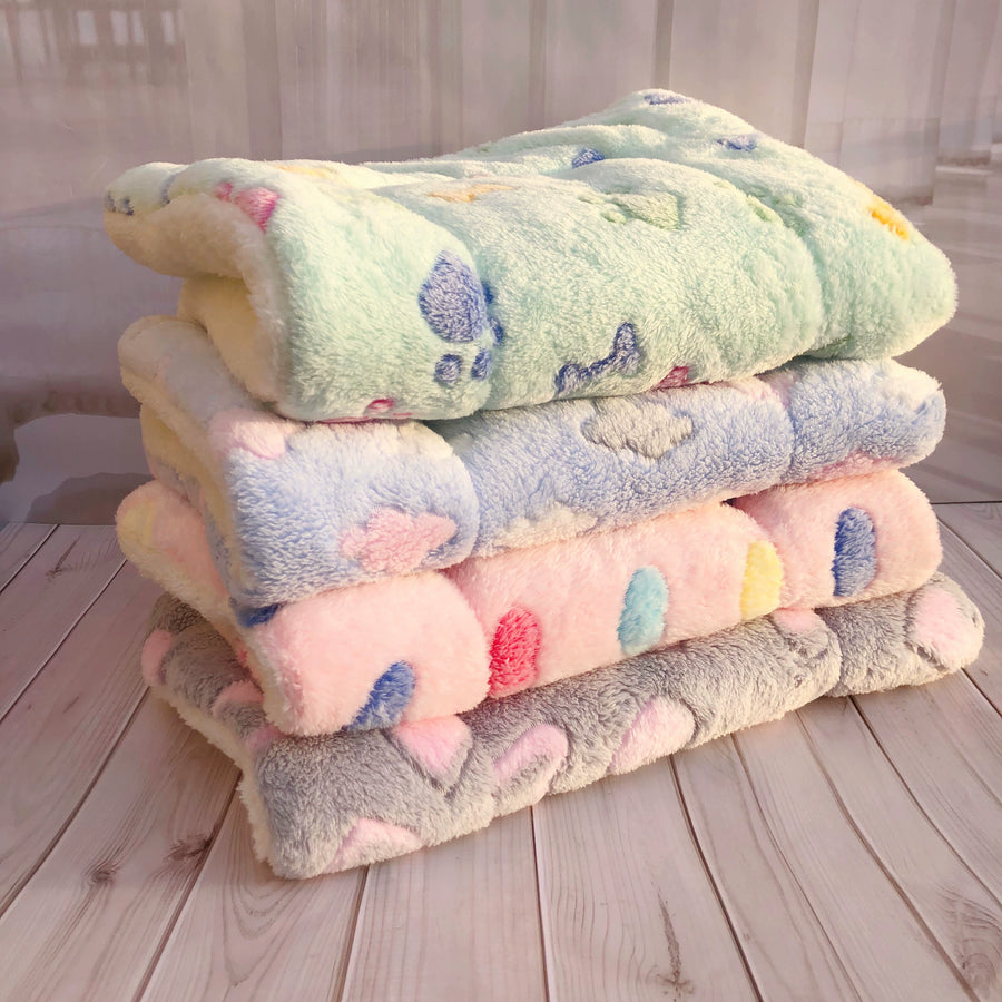 Dog Mat Winter Cat Blanket Autumn and Winter Teddy Pet Mattress Winter Warm Thickened Small Quilt