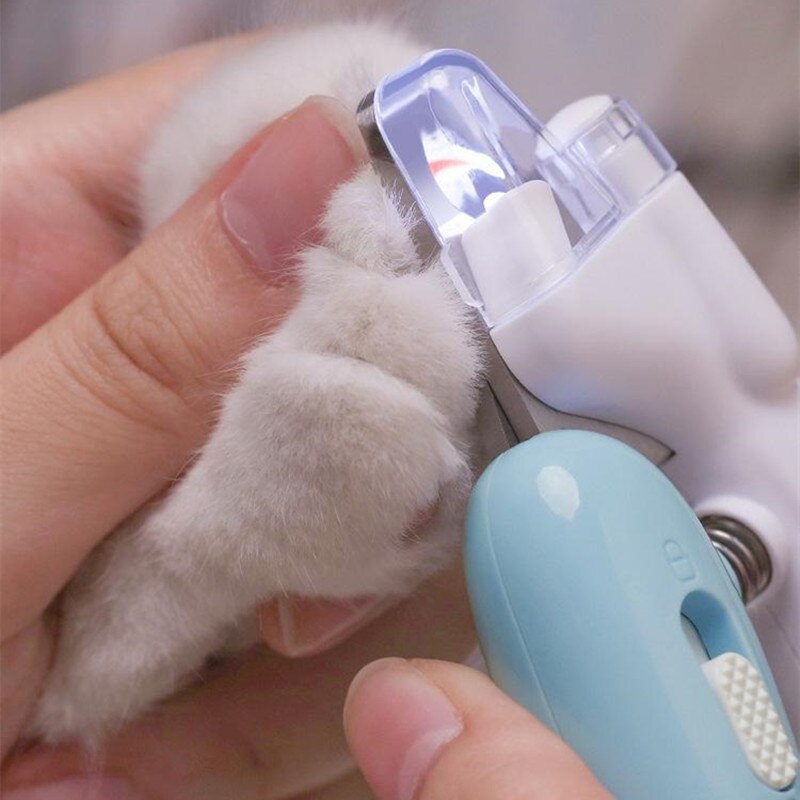Pet nail clippers Dog Cat Nail Trimmer Labor-Saving Nail Clipper Convenient LED electric nail grinder dog grooming supplies